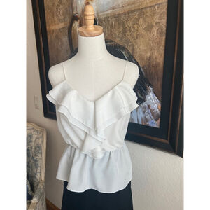 Women's Forever 21 Cream Ruffled Tank Top L